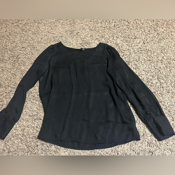 Express Black Top - Picture 1 of 2